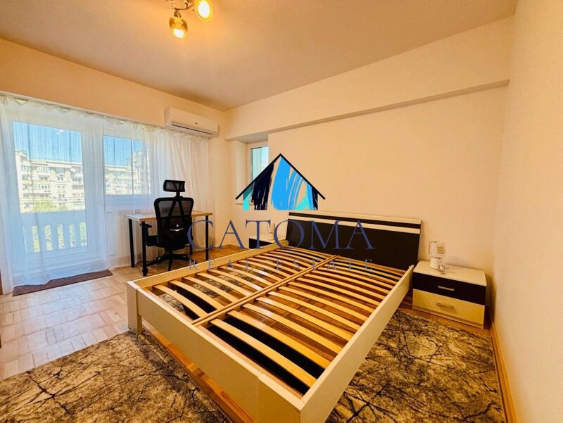 Rond Alba Iulia stradal 2 balcoane  67 mp